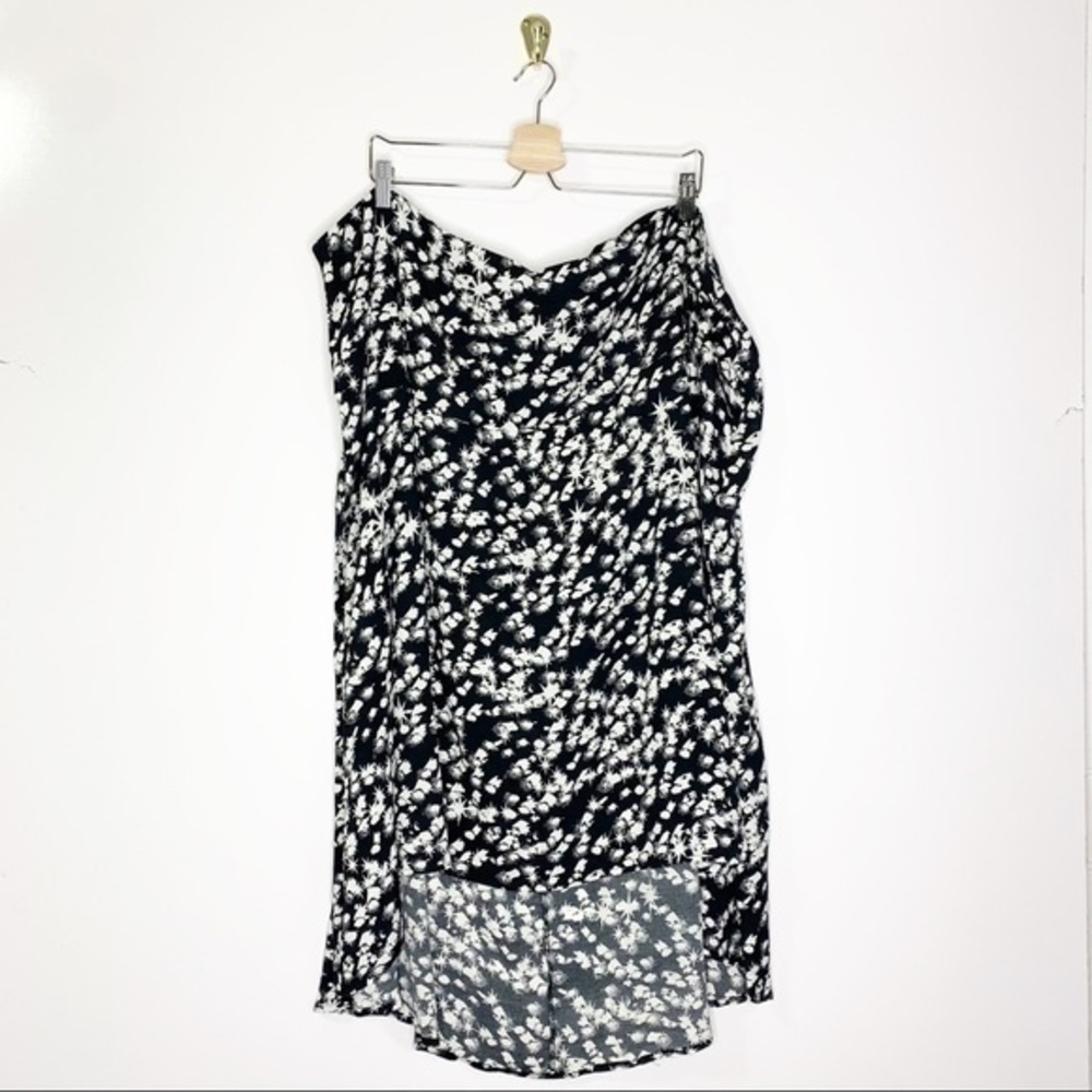 Leith Panel Skirt - Picture 2 of 13
